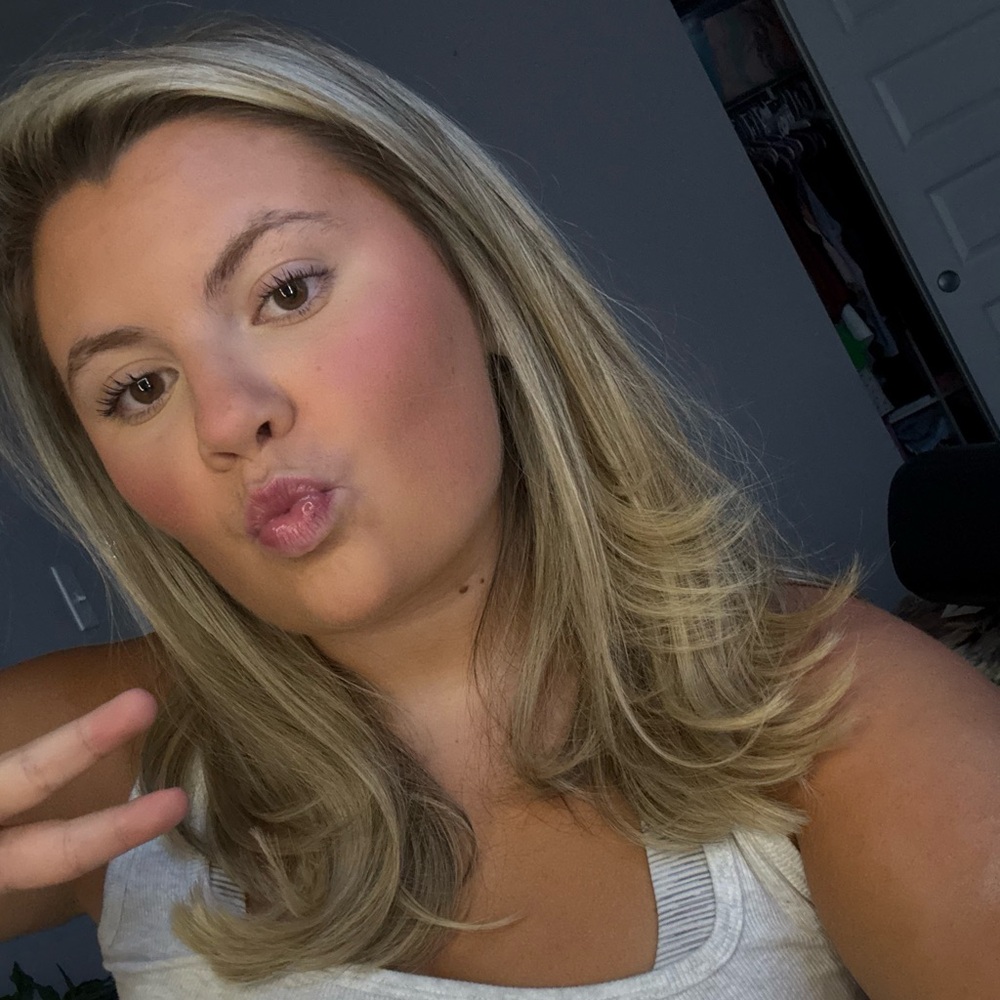 Meet your Posher, Noel